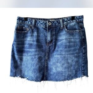 True Craft Acid Wash Raw Hem Jean Mini Skirt